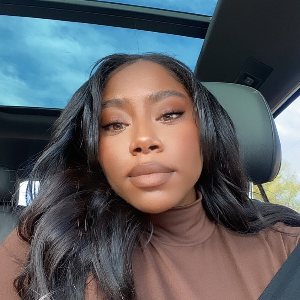 Meet your Posher, Allyah maria